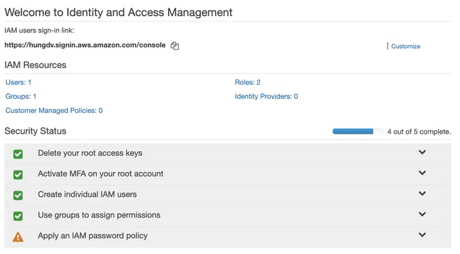 Tạo IAM user trong aws